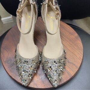 FinJiali  Gold/Silver  Heels with Sparkling Embellishment